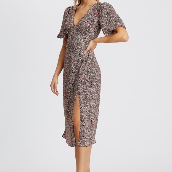 Tussah! Verona Midi Dress! Size 18! New with tags. - Picture 2 of 9